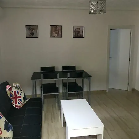 Planta Baja En Playa Malvarrosa/ La Patacona, Wifi Gratis * Valenza